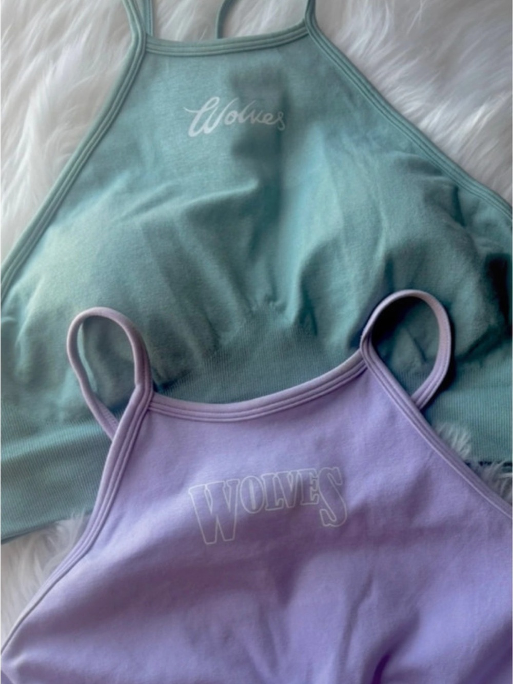 Wolves Halter sports bra - Mint & Lavender